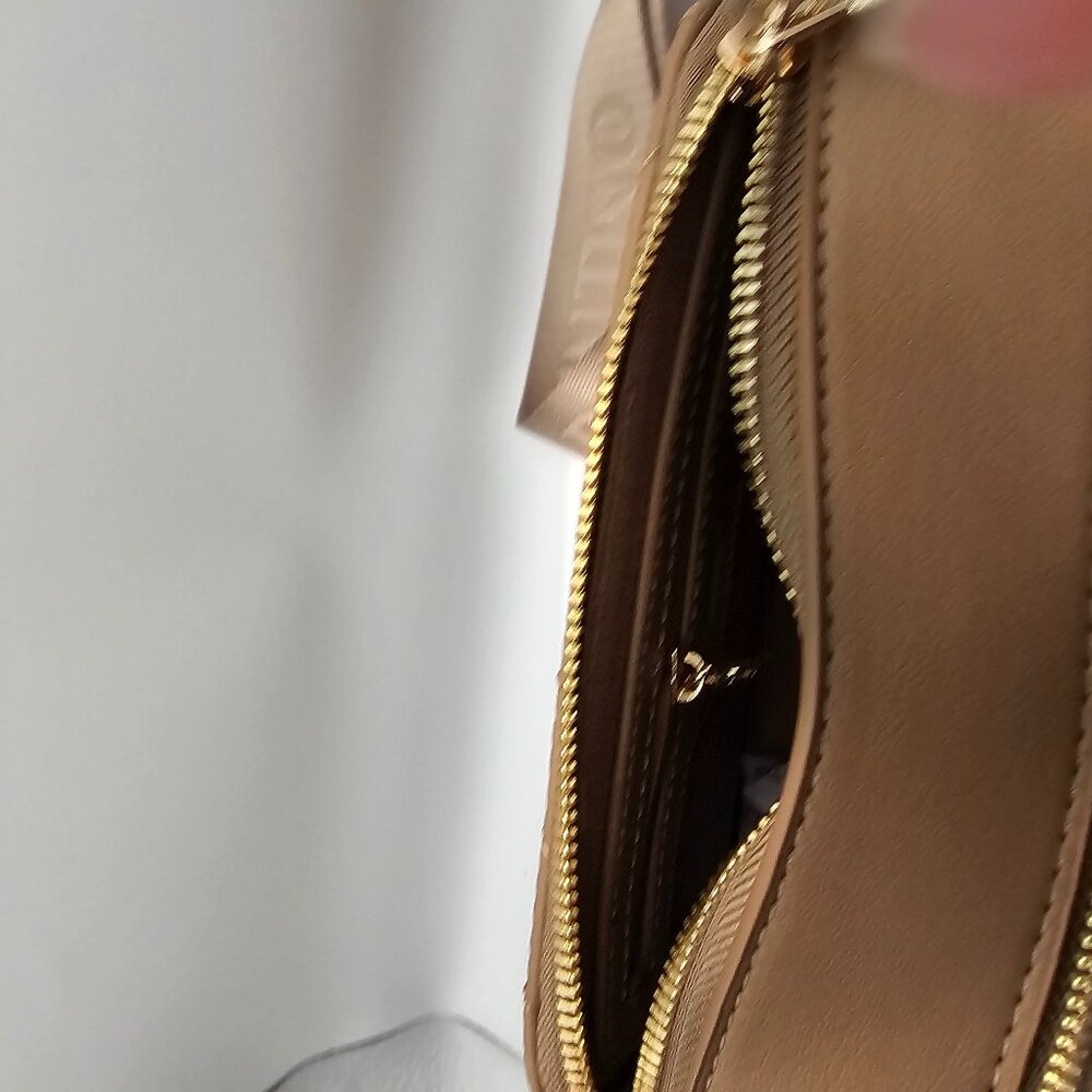 Valentino Orlandi Quilted Vegan Leather Crossbody – NWT – Taupe - Picture 7 of 10